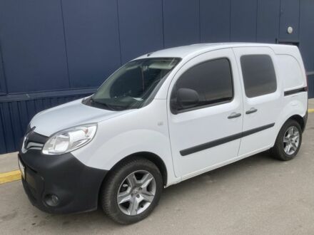 Білий Рено Кєнгу, об'ємом двигуна 1.5 л та пробігом 240 тис. км за 10000 $, фото 1 на Automoto.ua