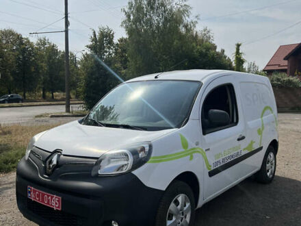 Білий Рено Кєнгу, об'ємом двигуна 0 л та пробігом 30 тис. км за 8900 $, фото 1 на Automoto.ua