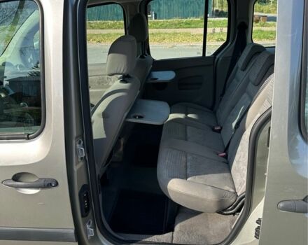 Бежевий Рено Кєнгу, об'ємом двигуна 1.6 л та пробігом 189 тис. км за 7550 $, фото 7 на Automoto.ua