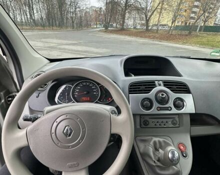 Бежевый Рено Кенгу, объемом двигателя 1.6 л и пробегом 187 тыс. км за 7450 $, фото 5 на Automoto.ua