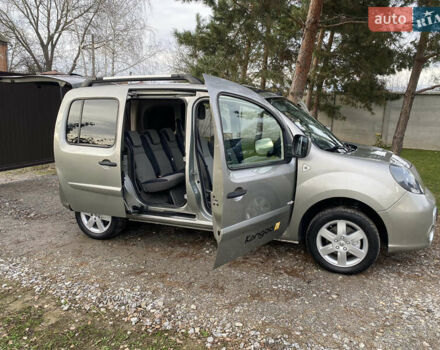 Бежевий Рено Кєнгу, об'ємом двигуна 1.5 л та пробігом 248 тис. км за 7700 $, фото 1 на Automoto.ua