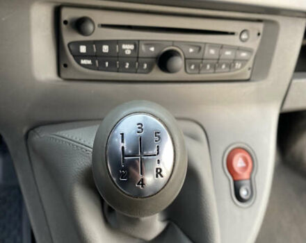 Бежевий Рено Кєнгу, об'ємом двигуна 1.5 л та пробігом 248 тис. км за 7700 $, фото 15 на Automoto.ua