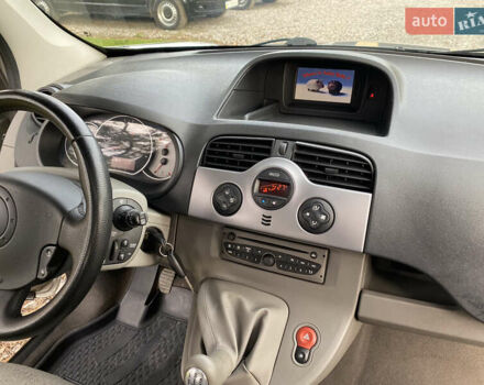 Бежевий Рено Кєнгу, об'ємом двигуна 1.5 л та пробігом 248 тис. км за 7700 $, фото 9 на Automoto.ua