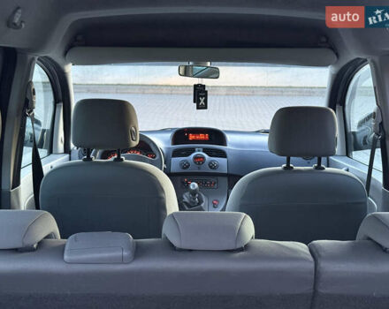 Бежевый Рено Кенгу, объемом двигателя 1.5 л и пробегом 253 тыс. км за 7800 $, фото 47 на Automoto.ua