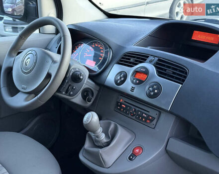 Бежевый Рено Кенгу, объемом двигателя 1.5 л и пробегом 253 тыс. км за 7800 $, фото 43 на Automoto.ua