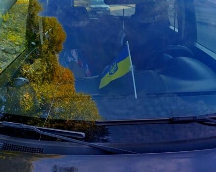 Чорний Рено Кєнгу, об'ємом двигуна 1.6 л та пробігом 272 тис. км за 8500 $, фото 7 на Automoto.ua