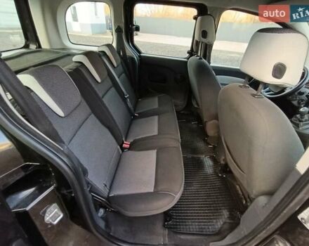 Чорний Рено Кєнгу, об'ємом двигуна 1.5 л та пробігом 219 тис. км за 12898 $, фото 35 на Automoto.ua