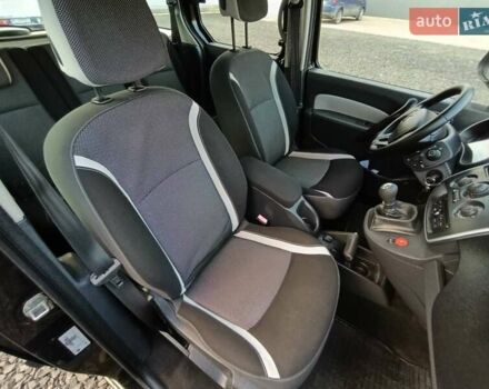 Чорний Рено Кєнгу, об'ємом двигуна 1.5 л та пробігом 219 тис. км за 12898 $, фото 31 на Automoto.ua