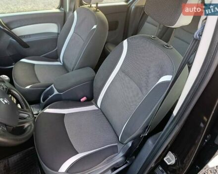 Чорний Рено Кєнгу, об'ємом двигуна 1.5 л та пробігом 219 тис. км за 12898 $, фото 11 на Automoto.ua