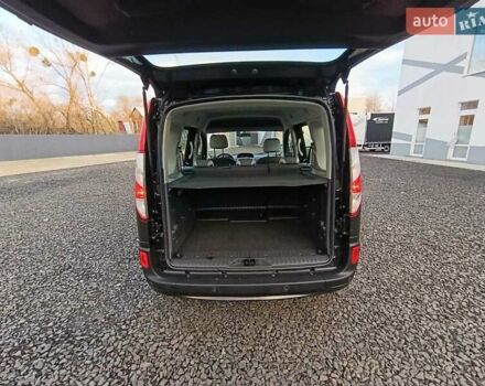 Чорний Рено Кєнгу, об'ємом двигуна 1.5 л та пробігом 219 тис. км за 12898 $, фото 41 на Automoto.ua