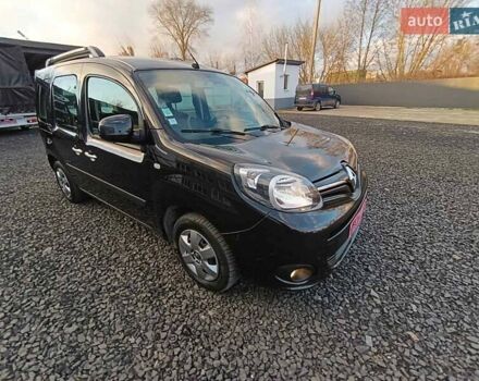 Чорний Рено Кєнгу, об'ємом двигуна 1.5 л та пробігом 219 тис. км за 12898 $, фото 3 на Automoto.ua