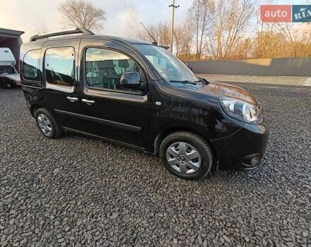 Чорний Рено Кєнгу, об'ємом двигуна 1.5 л та пробігом 219 тис. км за 12898 $, фото 1 на Automoto.ua