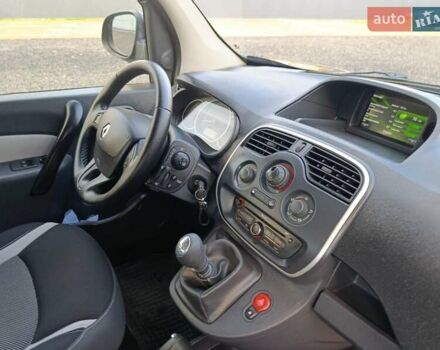 Чорний Рено Кєнгу, об'ємом двигуна 1.5 л та пробігом 219 тис. км за 12898 $, фото 30 на Automoto.ua