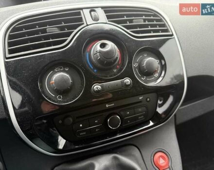 Черный Рено Кенгу, объемом двигателя 1.5 л и пробегом 259 тыс. км за 8999 $, фото 12 на Automoto.ua