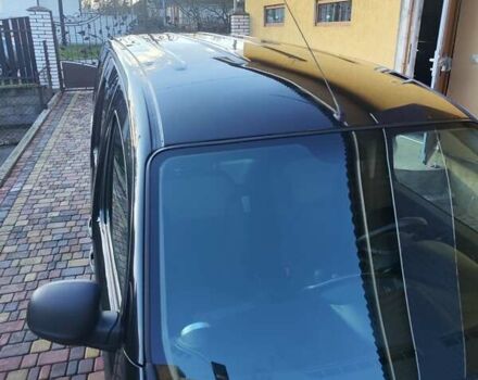 Черный Рено Кенгу, объемом двигателя 0 л и пробегом 187 тыс. км за 10900 $, фото 8 на Automoto.ua