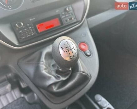 Рено Кенгу 2018 в Дубно на Automoto.ua Черный Рено Кенгу, объемом двигателя 1.5 л и пробегом 263 тыс. км за 11500 $, фото 26 на Automoto.ua