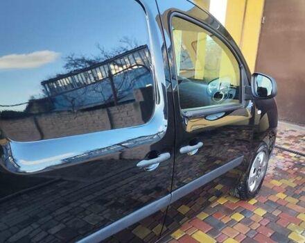 Черный Рено Кенгу, объемом двигателя 0 л и пробегом 187 тыс. км за 10900 $, фото 16 на Automoto.ua