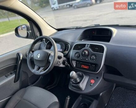 Рено Кенгу 2018 в Дубно на Automoto.ua Черный Рено Кенгу, объемом двигателя 1.5 л и пробегом 263 тыс. км за 11500 $, фото 53 на Automoto.ua
