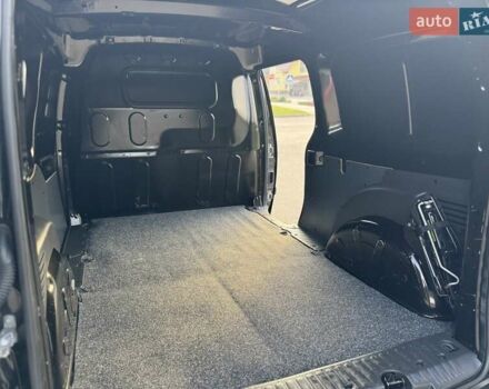 Рено Кенгу 2018 в Дубно на Automoto.ua Черный Рено Кенгу, объемом двигателя 1.5 л и пробегом 263 тыс. км за 11500 $, фото 46 на Automoto.ua