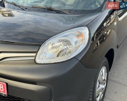 Рено Кенгу 2018 в Дубно на Automoto.ua Черный Рено Кенгу, объемом двигателя 1.5 л и пробегом 263 тыс. км за 11500 $, фото 15 на Automoto.ua