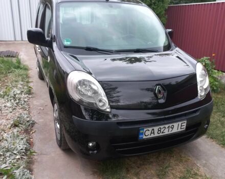 Черный Рено Кенгу, объемом двигателя 1.6 л и пробегом 211 тыс. км за 8600 $, фото 5 на Automoto.ua