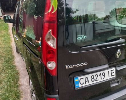 Черный Рено Кенгу, объемом двигателя 1.6 л и пробегом 211 тыс. км за 8600 $, фото 3 на Automoto.ua