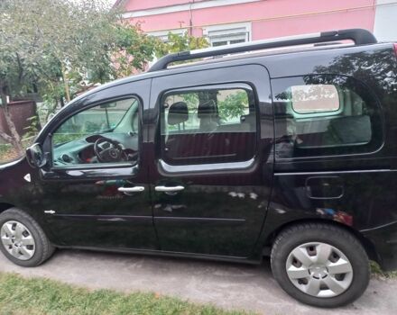 Черный Рено Кенгу, объемом двигателя 1.6 л и пробегом 211 тыс. км за 8600 $, фото 4 на Automoto.ua