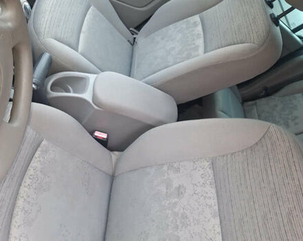 Чорний Рено Кєнгу, об'ємом двигуна 1.6 л та пробігом 152 тис. км за 7300 $, фото 12 на Automoto.ua