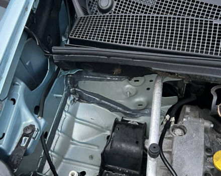 Черный Рено Кенгу, объемом двигателя 1.5 л и пробегом 170 тыс. км за 6700 $, фото 52 на Automoto.ua