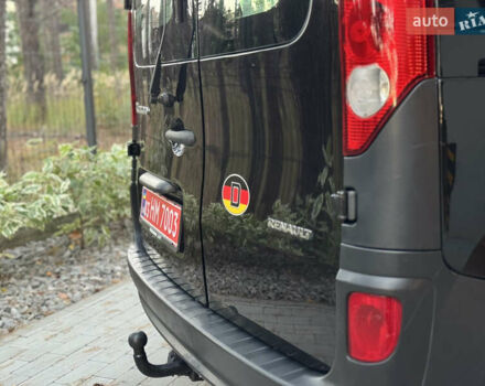 Чорний Рено Кєнгу, об'ємом двигуна 1.6 л та пробігом 190 тис. км за 7350 $, фото 13 на Automoto.ua