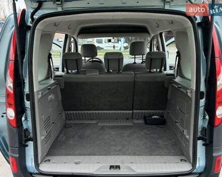 Черный Рено Кенгу, объемом двигателя 1.5 л и пробегом 170 тыс. км за 6700 $, фото 45 на Automoto.ua