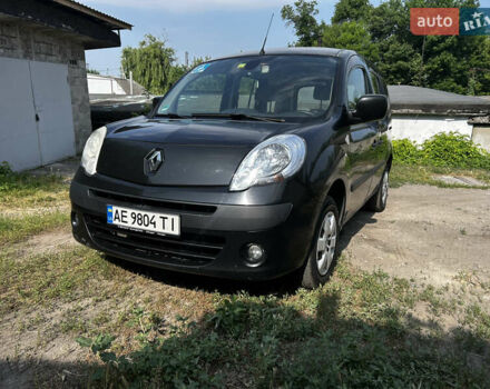 Черный Рено Кенгу, объемом двигателя 1.46 л и пробегом 327 тыс. км за 7300 $, фото 2 на Automoto.ua