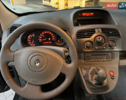 Чорний Рено Кєнгу, об'ємом двигуна 1.6 л та пробігом 190 тис. км за 7350 $, фото 40 на Automoto.ua