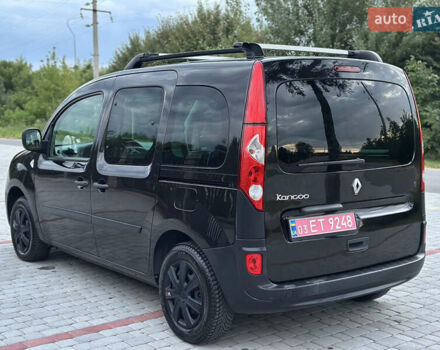 Черный Рено Кенгу, объемом двигателя 1.6 л и пробегом 254 тыс. км за 6950 $, фото 3 на Automoto.ua