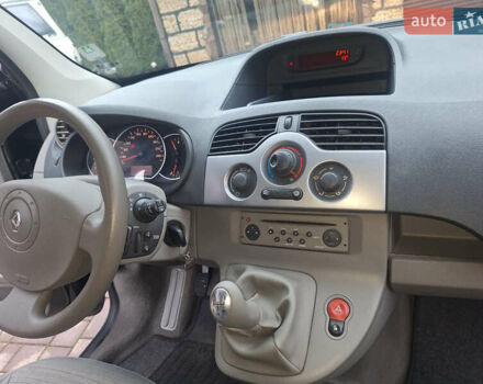 Чорний Рено Кєнгу, об'ємом двигуна 1.6 л та пробігом 152 тис. км за 7300 $, фото 11 на Automoto.ua