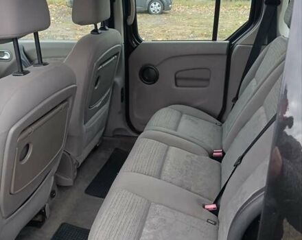 Черный Рено Кенгу, объемом двигателя 1.6 л и пробегом 244 тыс. км за 6700 $, фото 17 на Automoto.ua