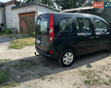 Черный Рено Кенгу, объемом двигателя 1.46 л и пробегом 327 тыс. км за 7300 $, фото 6 на Automoto.ua