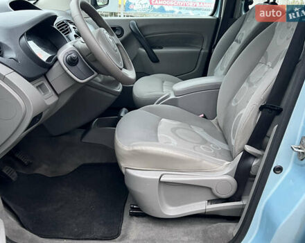 Черный Рено Кенгу, объемом двигателя 1.5 л и пробегом 170 тыс. км за 6700 $, фото 27 на Automoto.ua