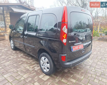 Чорний Рено Кєнгу, об'ємом двигуна 1.6 л та пробігом 152 тис. км за 7300 $, фото 6 на Automoto.ua