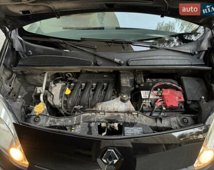 Чорний Рено Кєнгу, об'ємом двигуна 1.6 л та пробігом 190 тис. км за 7350 $, фото 54 на Automoto.ua