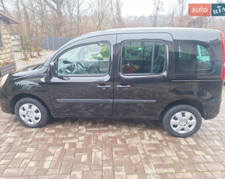 Чорний Рено Кєнгу, об'ємом двигуна 1.6 л та пробігом 152 тис. км за 7300 $, фото 5 на Automoto.ua