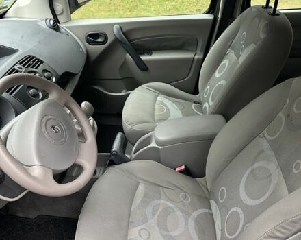 Чорний Рено Кєнгу, об'ємом двигуна 1.5 л та пробігом 227 тис. км за 7350 $, фото 5 на Automoto.ua