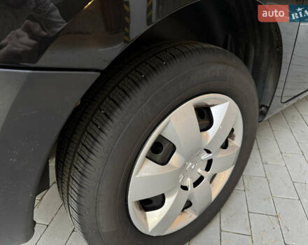 Черный Рено Кенгу, объемом двигателя 1.6 л и пробегом 190 тыс. км за 7150 $, фото 15 на Automoto.ua