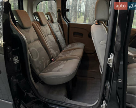 Чорний Рено Кєнгу, об'ємом двигуна 1.6 л та пробігом 190 тис. км за 7350 $, фото 48 на Automoto.ua