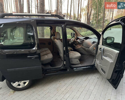 Чорний Рено Кєнгу, об'ємом двигуна 1.6 л та пробігом 190 тис. км за 7350 $, фото 49 на Automoto.ua