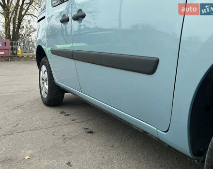 Черный Рено Кенгу, объемом двигателя 1.5 л и пробегом 170 тыс. км за 6700 $, фото 16 на Automoto.ua