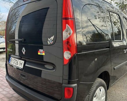 Черный Рено Кенгу, объемом двигателя 1.6 л и пробегом 190 тыс. км за 7199 $, фото 36 на Automoto.ua