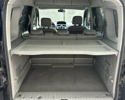 Черный Рено Кенгу, объемом двигателя 1.6 л и пробегом 190 тыс. км за 7199 $, фото 8 на Automoto.ua