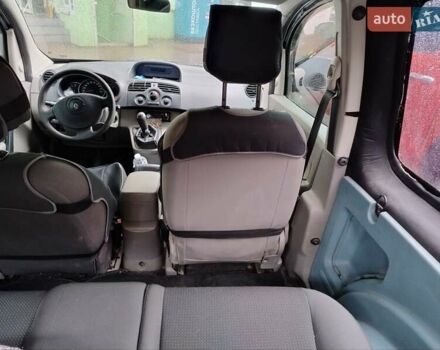 Черный Рено Кенгу, объемом двигателя 1.46 л и пробегом 248 тыс. км за 4200 $, фото 6 на Automoto.ua