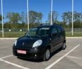 Черный Рено Кенгу, объемом двигателя 0 л и пробегом 137 тыс. км за 7800 $, фото 1 на Automoto.ua